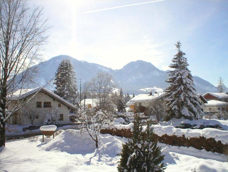 Gaestehaus Berger Inkl. Chiemgaukarte Ruhpolding Bagian luar foto
